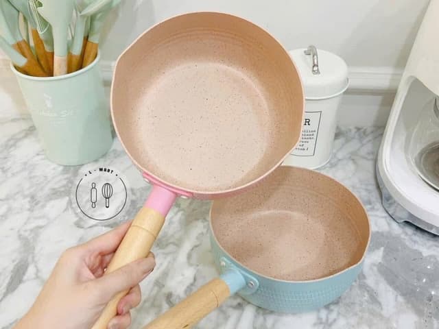 Chảo chống dính sâu lòng size 18cm