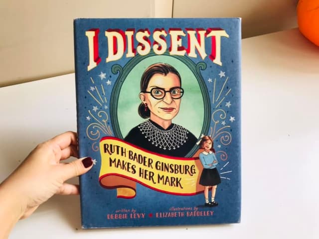 Sách truyền cảm hứng: I Dissent
