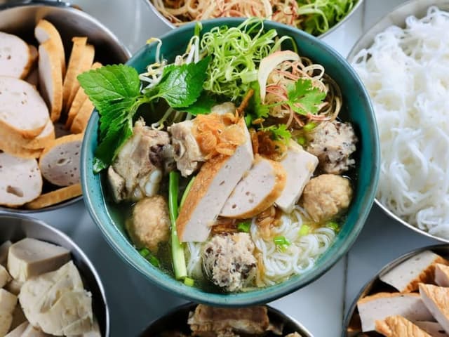 Bún mọc Đặc Biệt