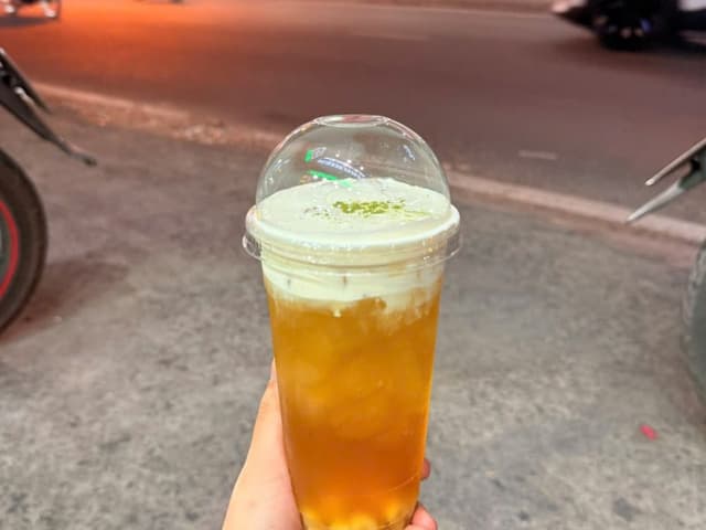Trà olong hạt sen kem muối